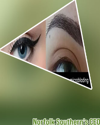 Microblading a tattoo